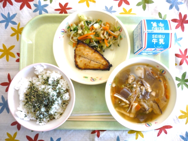 11月2日の給食 深谷市立岡部中学校