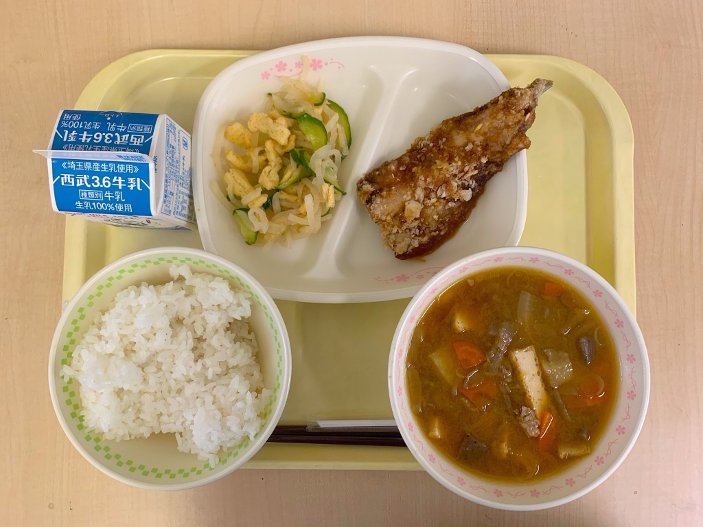 今日の給食 ひと足早い入梅いわし 深谷市立岡部中学校